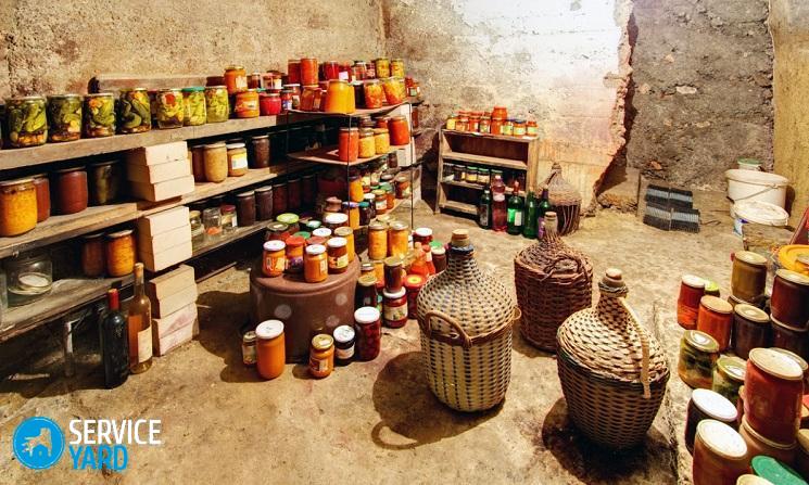 Как сделать крышку для погреба в доме?