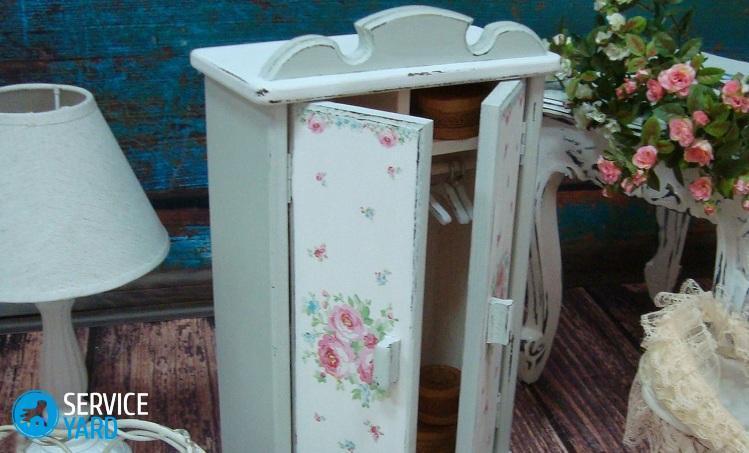 Как сделать шкаф для кукол?