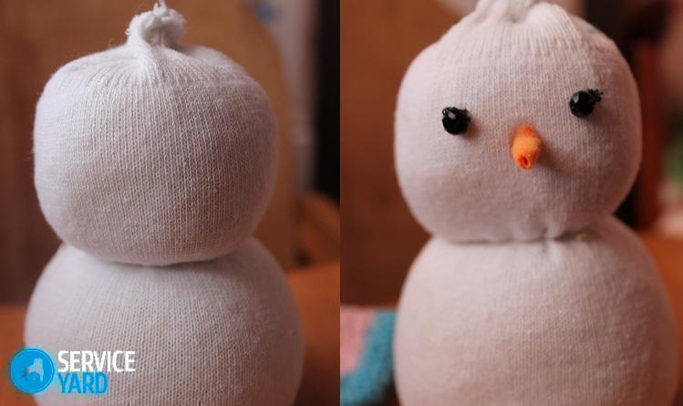 Как сделать снеговика из носка?