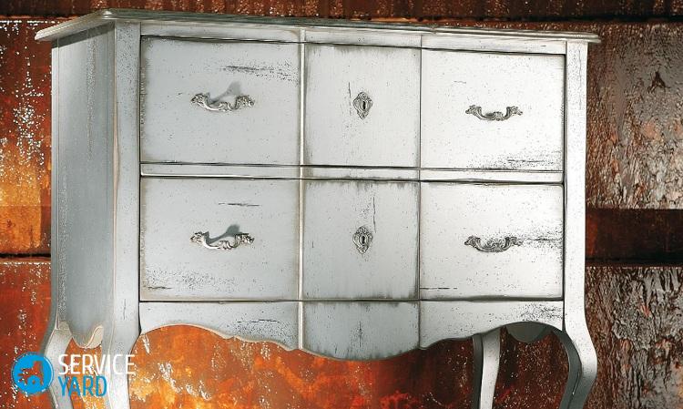 Как состарить мебель в домашних условиях?
