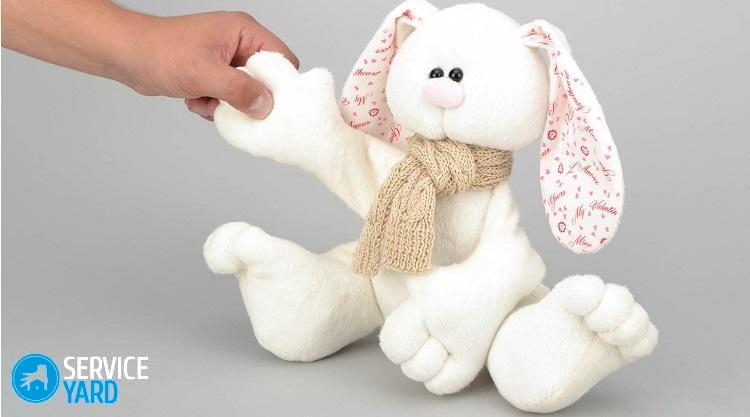 Как стирать мягкие игрушки в стиральной машине?