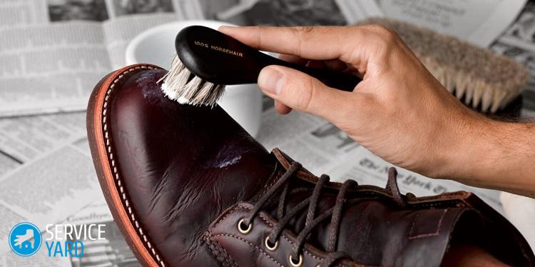 Как убрать царапины с обуви?