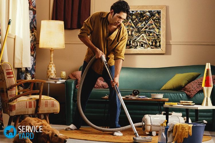 Как убрать запах с мягкой мебели?