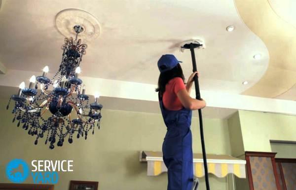 Как убрать желтые пятна на потолке после затопления?