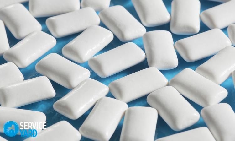 Как убрать жвачку с куртки?