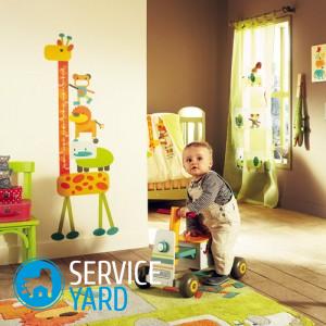 Как украсить детскую комнату своими руками?