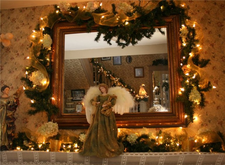 Как украсить дом на Новый год своими руками