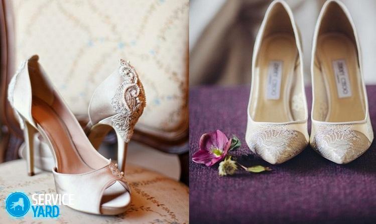 Как украсить обувь своими руками? Подробное описание метода