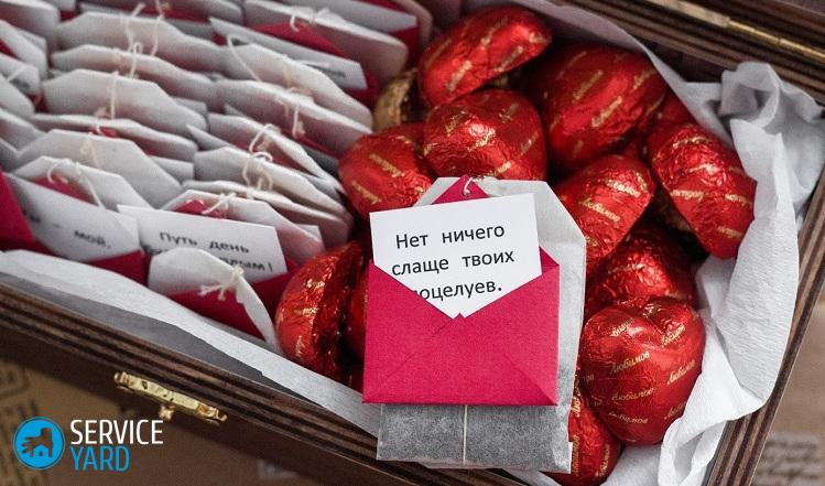 Как украсить стол на 14 февраля?