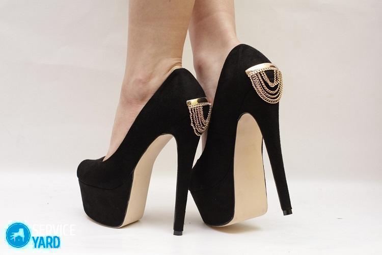 Как выбрать обувь из замши?