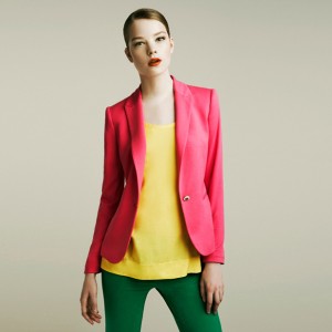 Как вывести пятна от пота