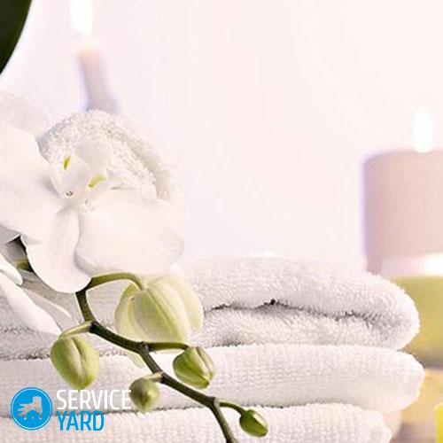 Как вывести пятно с белой ткани ? чем убрать разводы на футболке, если полиняла после стирки