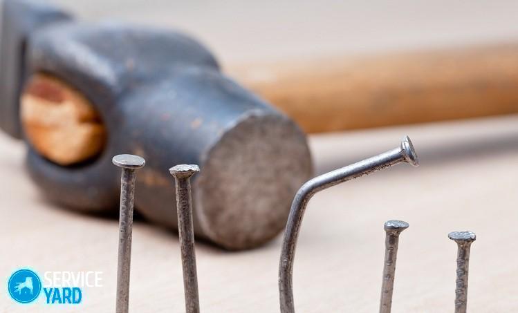 Как забить гвоздь в бетонную стену?