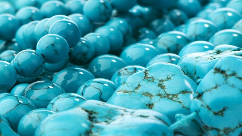 Камінь бірюза: значення, магічні і лікувальні властивості, кому підходить? Ювелірні прикраси з бірюзи – каменя кохання