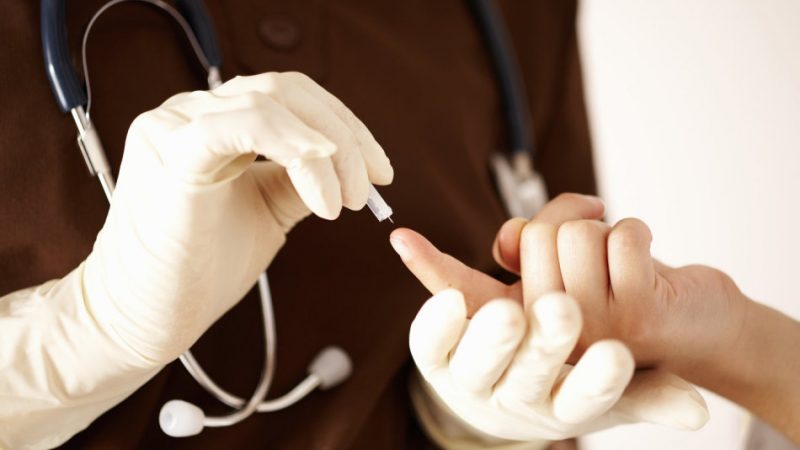 Контроль рівня моноцитів у дітей, розшифровка аналізу крові, причини і симптоми підвищених моноцитів у дитини