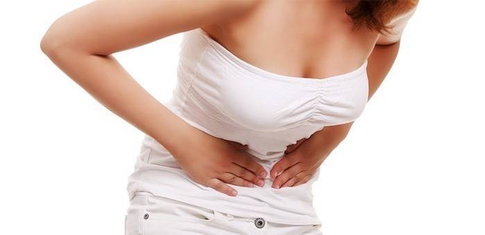 Коричневі виділення в середині циклу