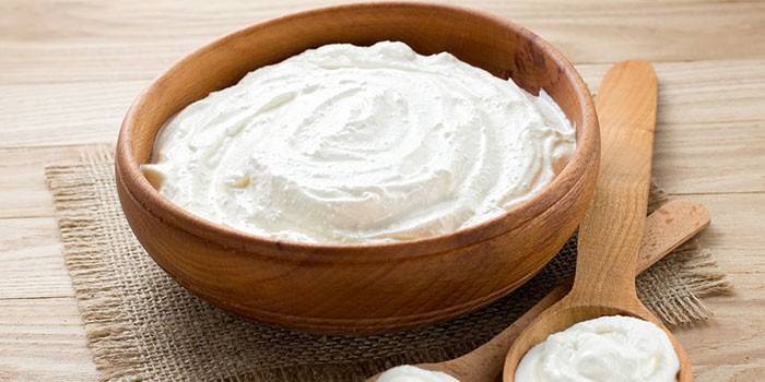 Крем для обличчя — користь і шкода