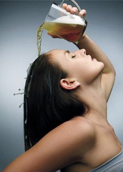 Маска для волосся з пивом і яйцем для росту вашого волосся