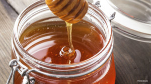 Можно ли хранить мед в холодильнике