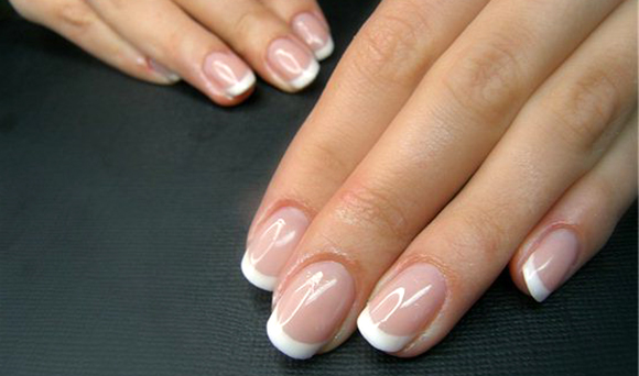 Нарощені нігті френч: 15 фото красивого манікюру + відео