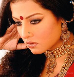 Несприятливі наслідки пірсингу носа і методи лікування ускладнень