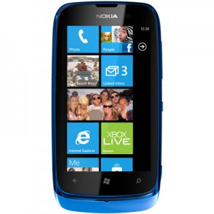 Nokia Lumia 710 vs 800,610,900 – Який смартфон купити?