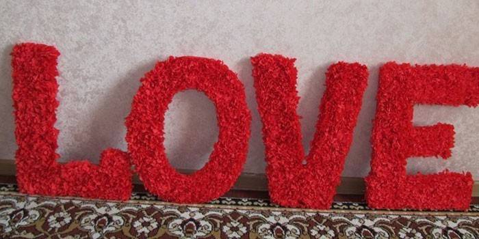 Об’ємні літери та цифри своїми руками: як зробити майстер-клас