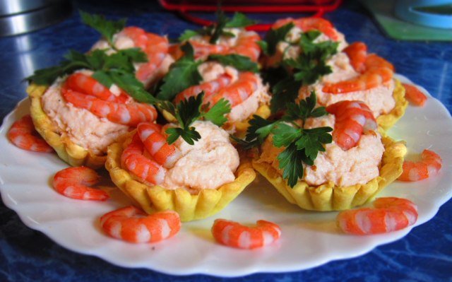 Оригінальні закуски для святкового столу на будь-який смак