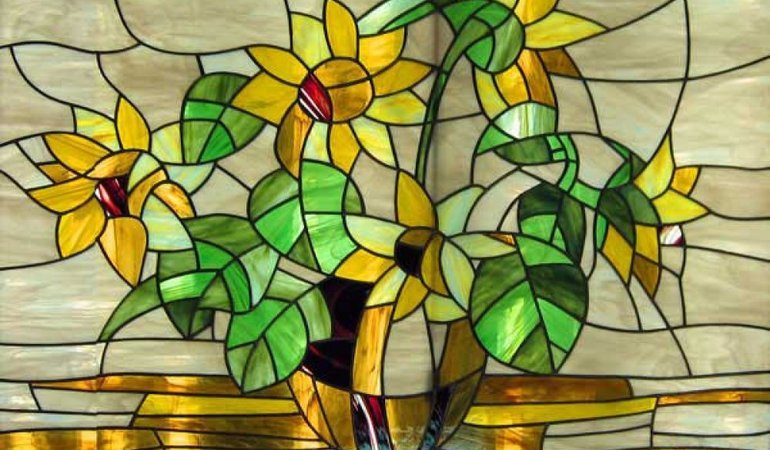 Основные разновидности витражей в архитектуре