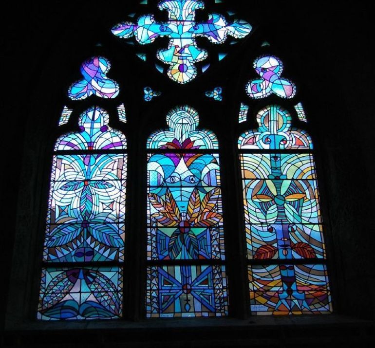 Основные разновидности витражей в архитектуре