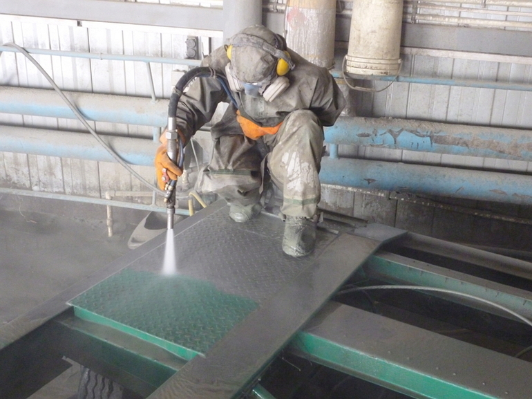 Пескоструй своими руками: чертежи, пошаговое изготовление аппарата Пескоструй своими руками: чертежи, пошаговое изготовление аппарата