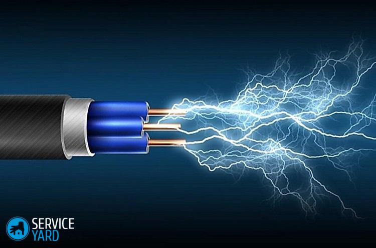 Почему бьет током от всего?