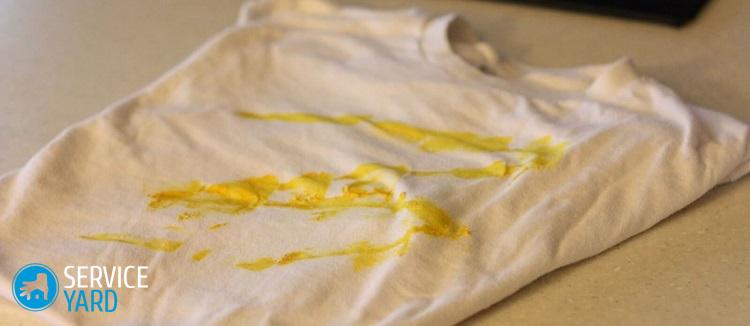 Почему появляются желтые пятна на одежде