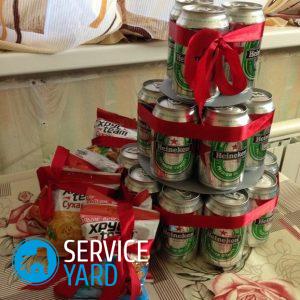 Подарок из пива в банках своими руками