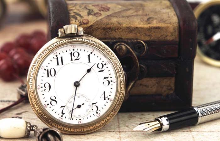 Прикмети про годинник: чи можна носити зламані або померлої людини, викидати або купувати з рук