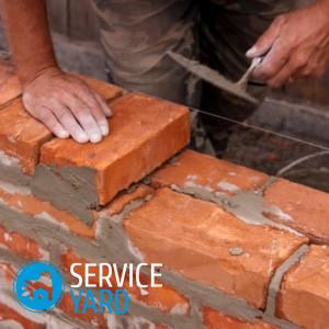 Промерзает стена в кирпичном доме — что делать?