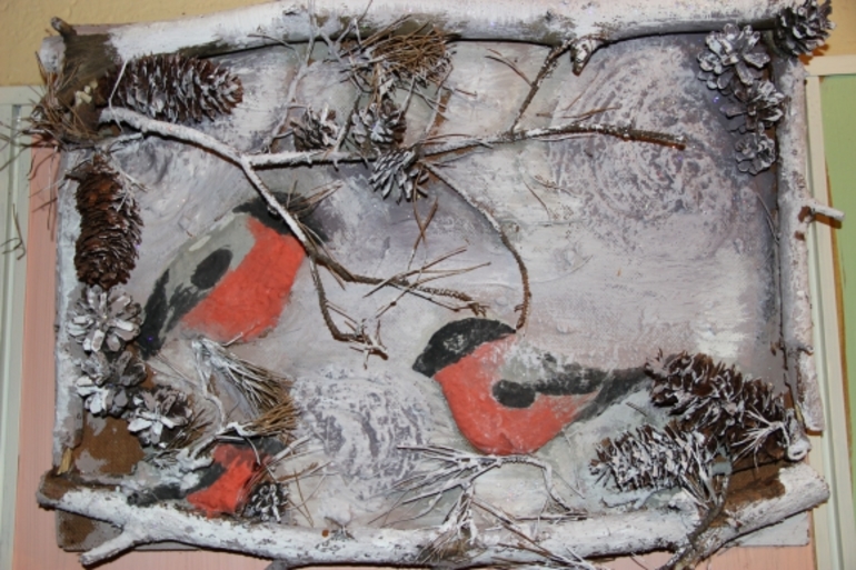 Простая поделка из шишек в школу Простая поделка из шишек в школу