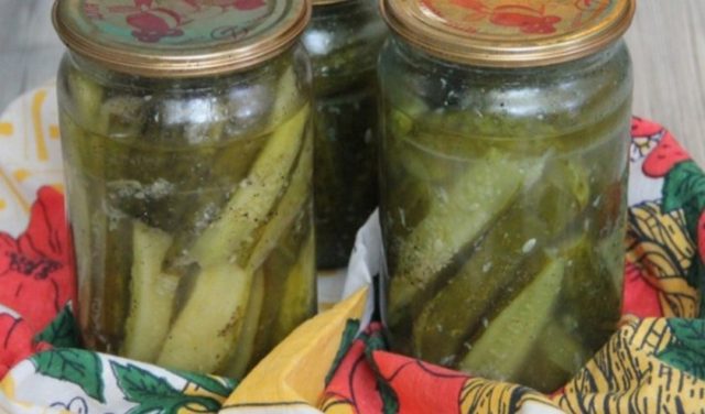 Рецепти огірків з гірчицею на зиму: часточками, різані, мариновані, консервовані, салати, соління