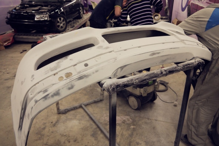 Ремонт бампера своїми руками: пайка, шпаклівка і фарбування |