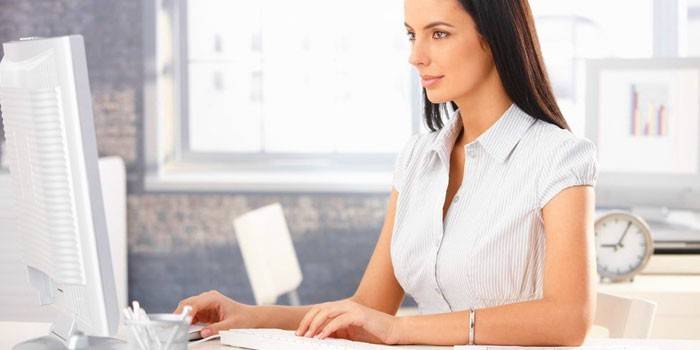 Робота копірайтером в інтернеті на дому