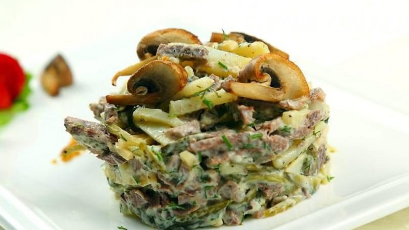 Салат з язиком і печерицями: рецепти з фото покроково