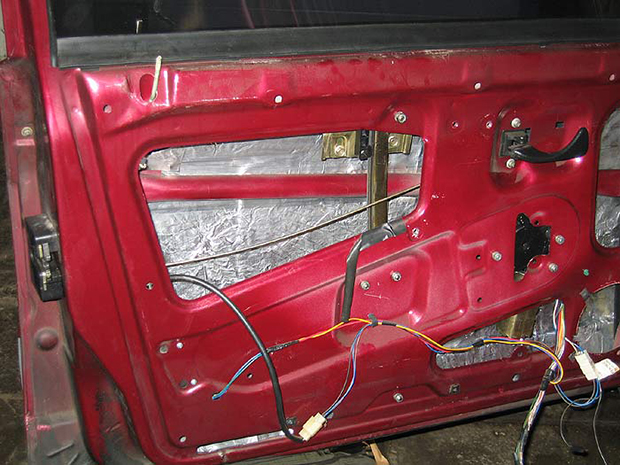 Шумоізоляція ВАЗ 2114 своїми руками — інструкція |