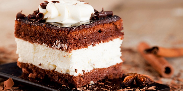 Сирний крем для торта з вершками і желатином: покроковий рецепт