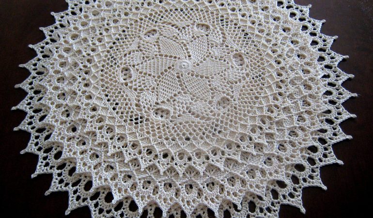 Способы накрахмаливания тканевых и вязаных салфеток