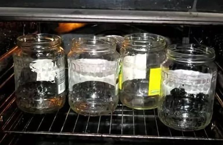 Стерилизация стеклянных банок на плите, в духовке и СВЧ-печи Стерилизация стеклянных банок на плите, в духовке и СВЧ-печи