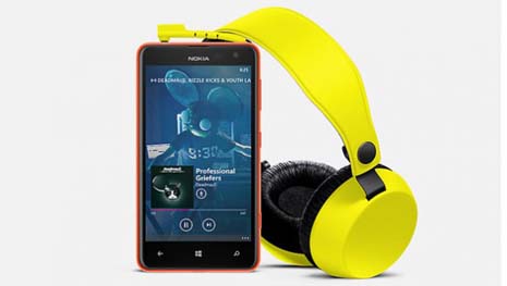 Телефон Nokia Lumia 625 – Огляд і ціна