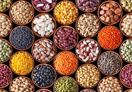 У яких продуктах міститься білок список? Правильне харчування для набору ваги