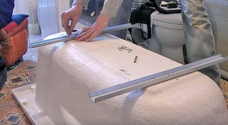 Установка акриловой ванны на каркас своими руками