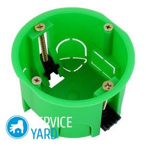 Установка розетки в бетонную стену