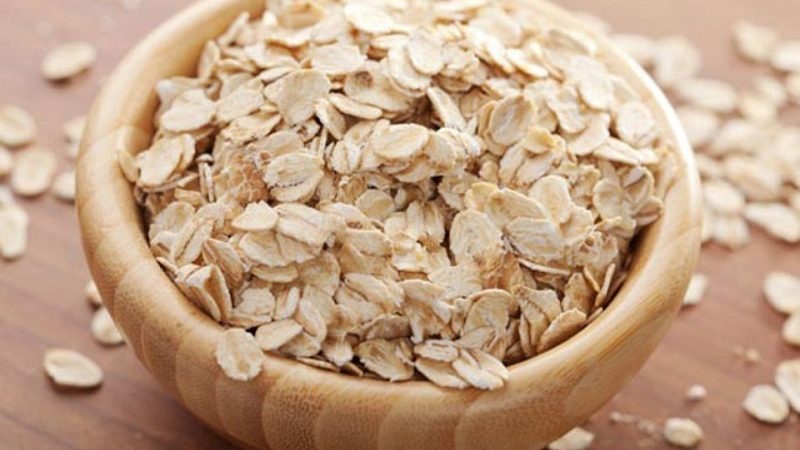 Вівсянка і геркулес: в чому між ними різниця, що корисніше? Які бувають різновиди геркулеса, вівсянки?